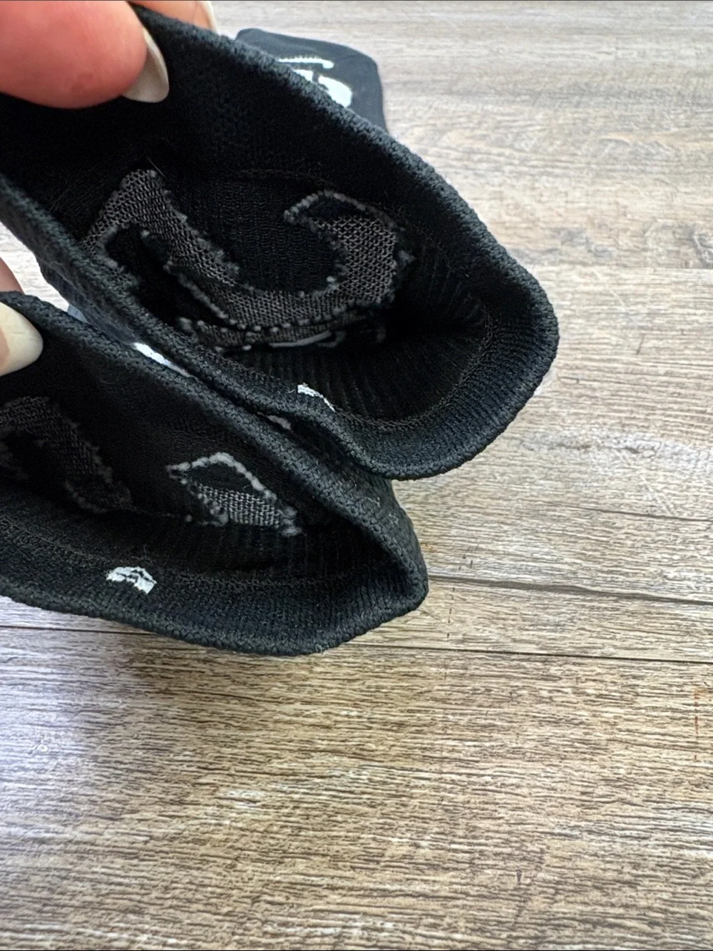 Supreme x Nike Black Logo Over-the-Calf Socks (Pair)